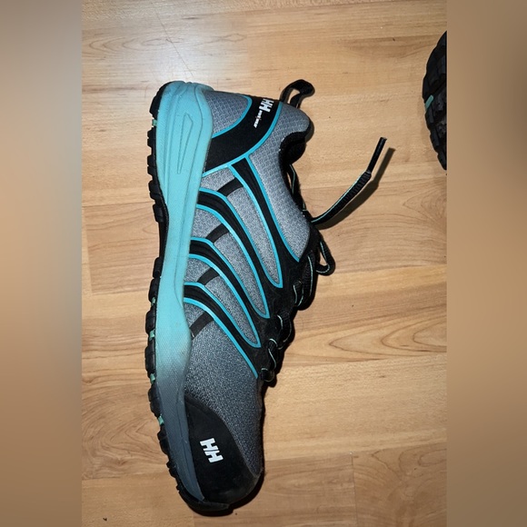 Steel toe shoes - Picture 2 of 3